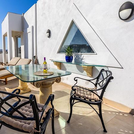 Stunning - Seaview Penthouse 3-Bed + Parking Sliema Exterior foto