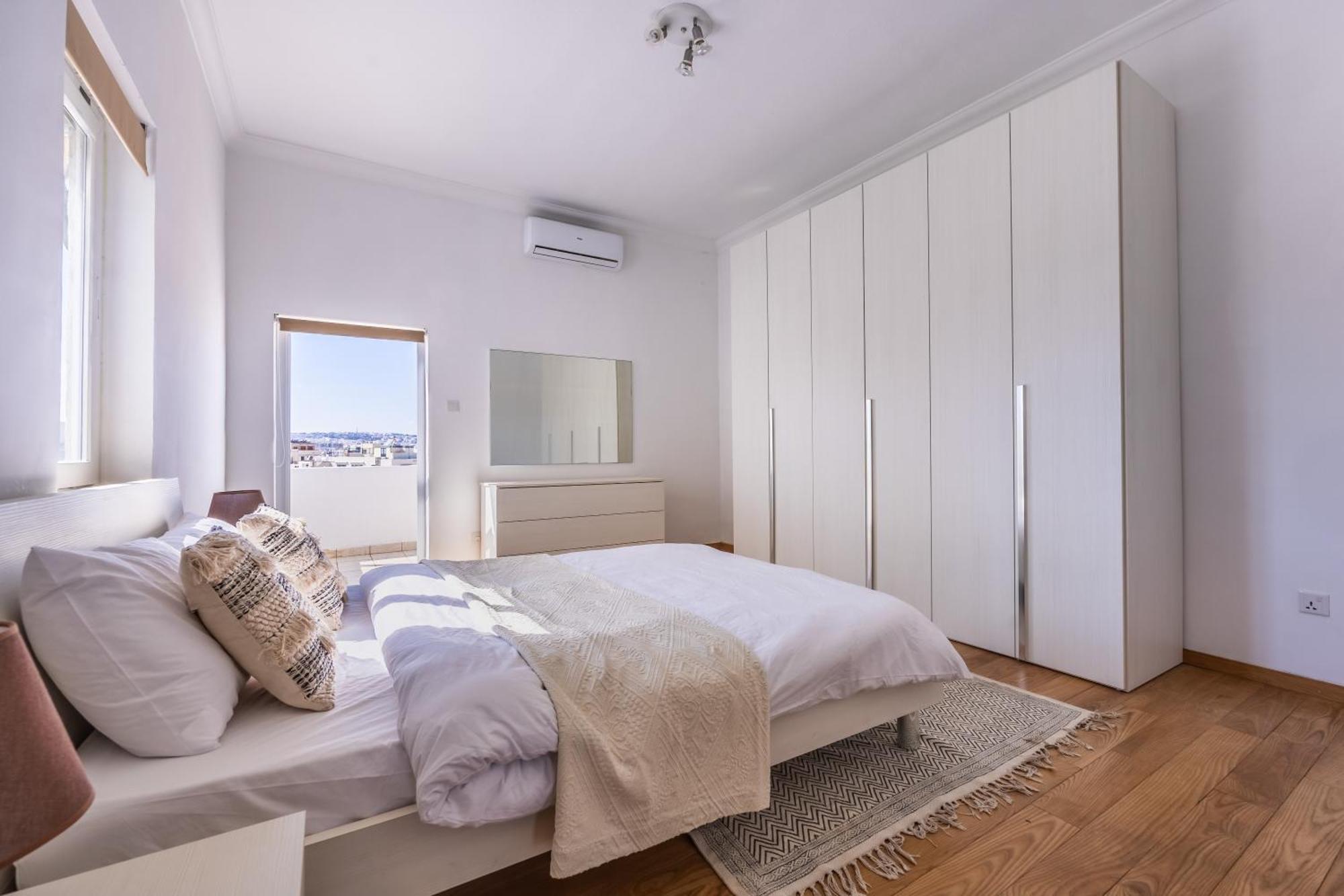 Stunning - Seaview Penthouse 3-Bed + Parking Sliema Exterior foto