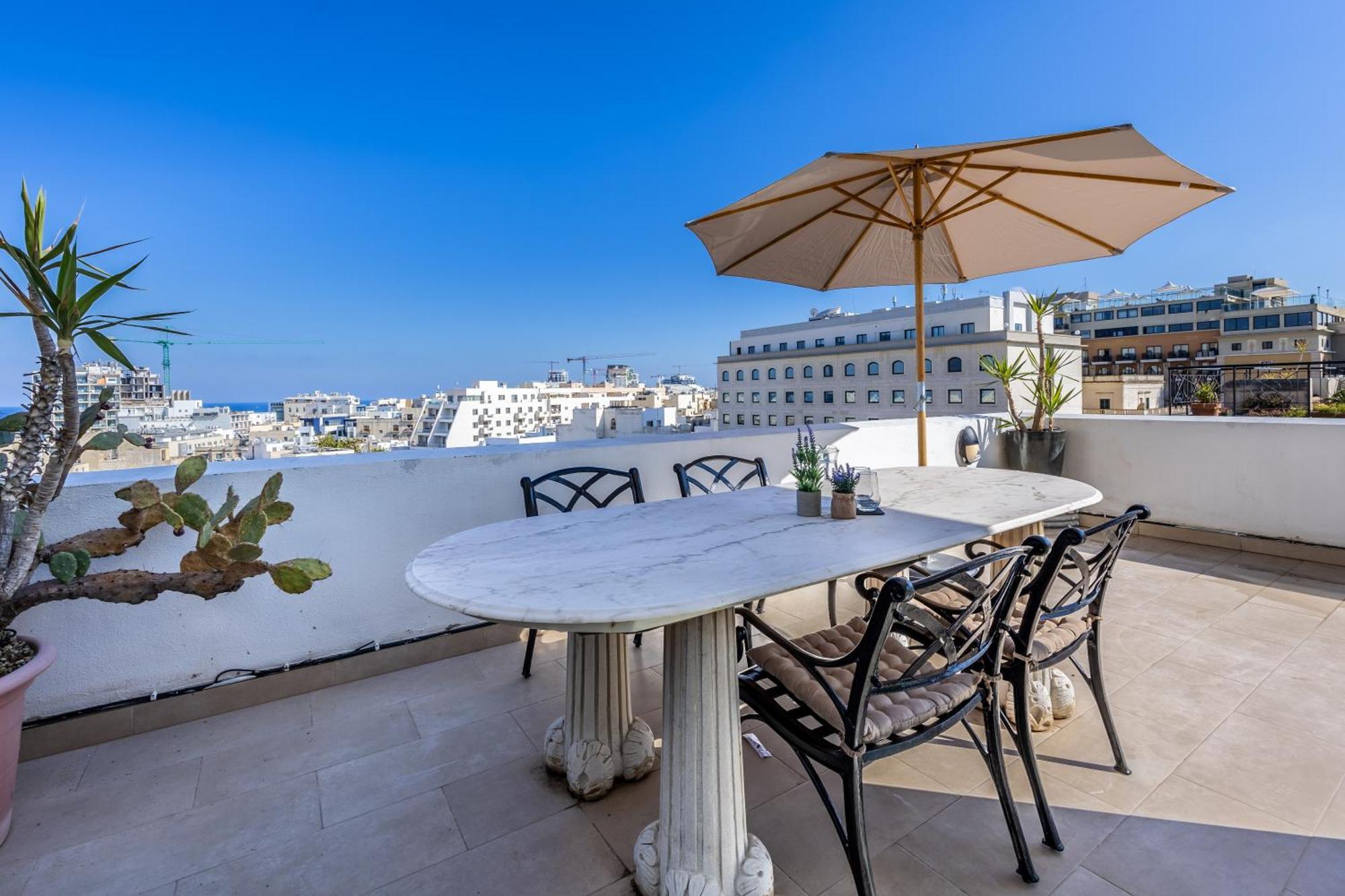 Stunning - Seaview Penthouse 3-Bed + Parking Sliema Exterior foto